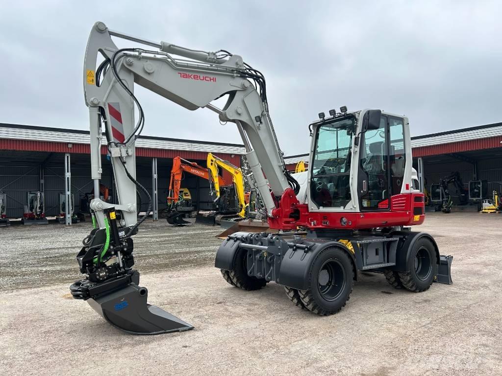 Takeuchi TB395W Bageri na kotačima