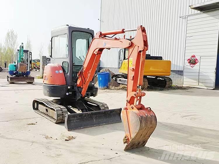 Hitachi ZX 30 Mini bageri <7t