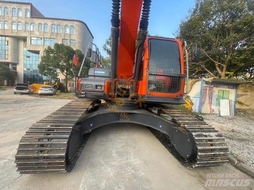 Doosan DX 300 Bageri gusjeničari