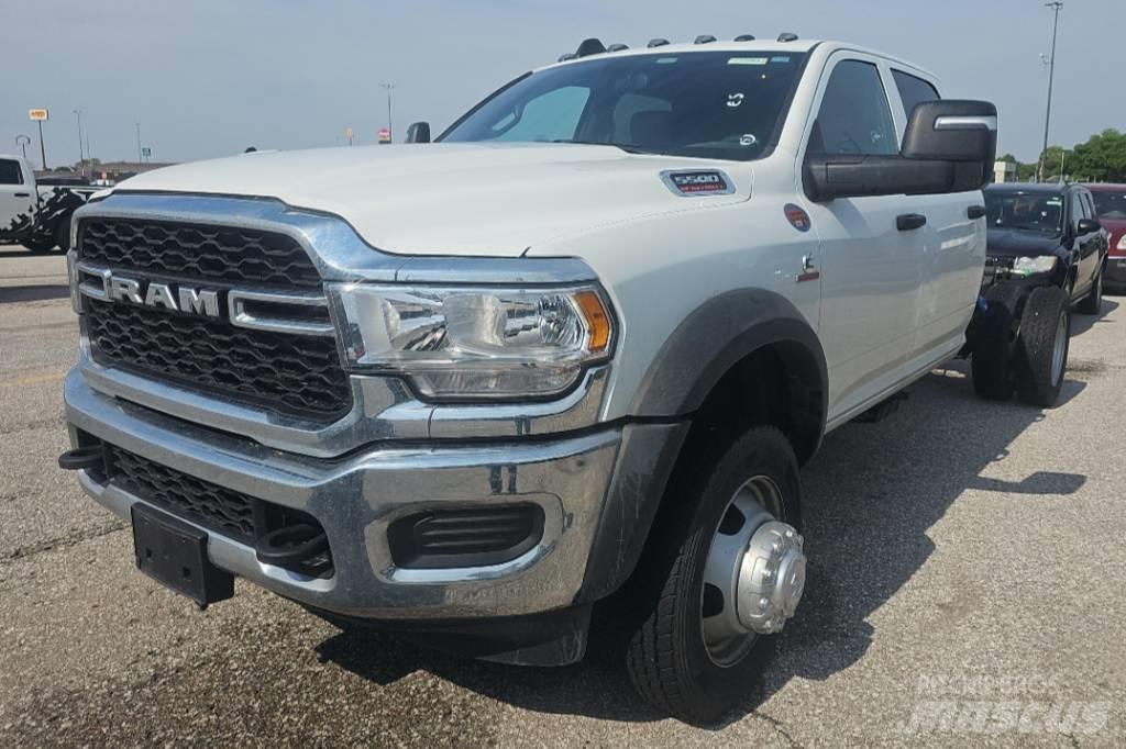 RAM 5500 TRADESMAN Kamioni-šasije
