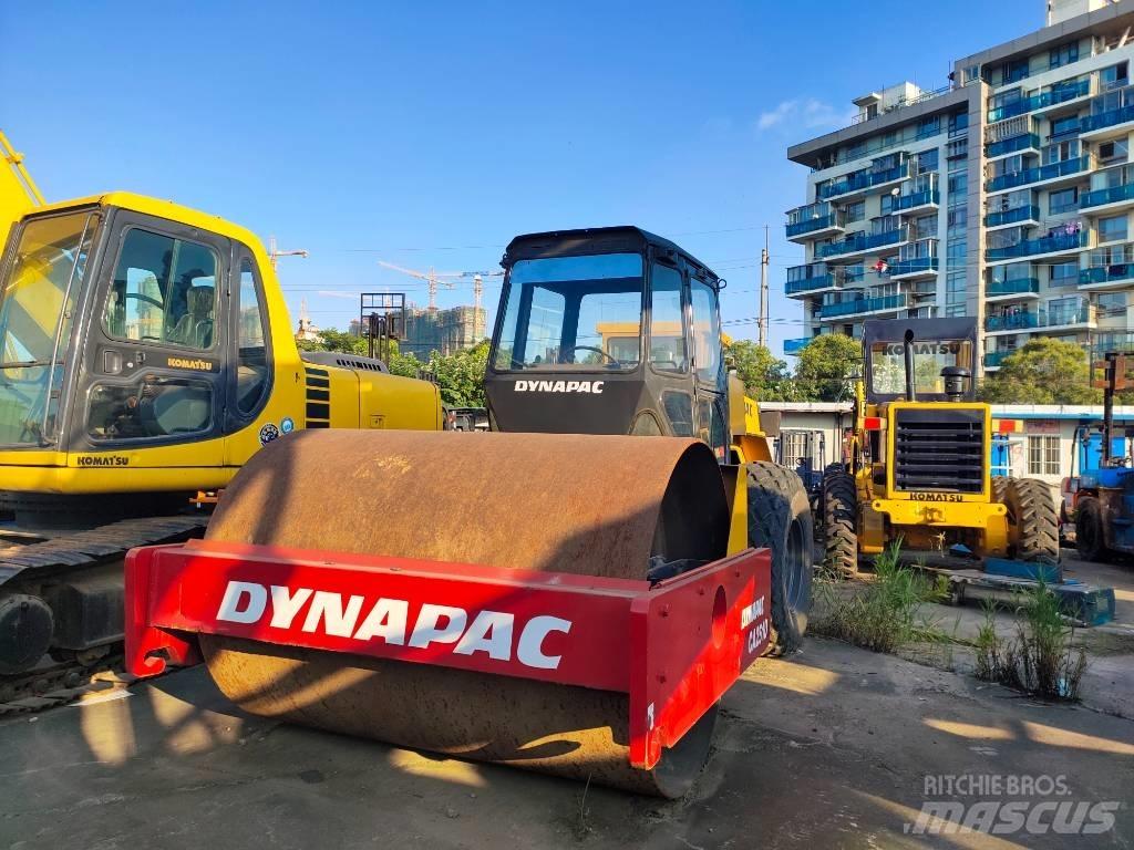 Dynapac CA 251 D Valjci sa jednim bubnjem