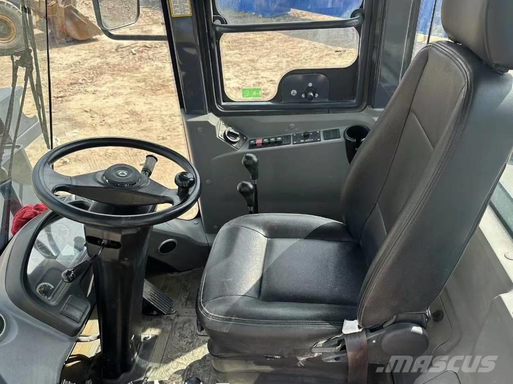 XCMG LW 300 FV Utovarivači na kotačima