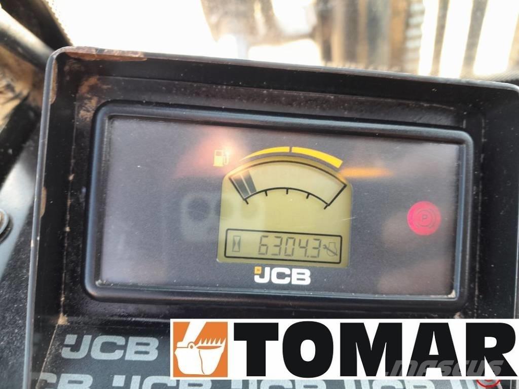 JCB 930-4 Terenski viličar