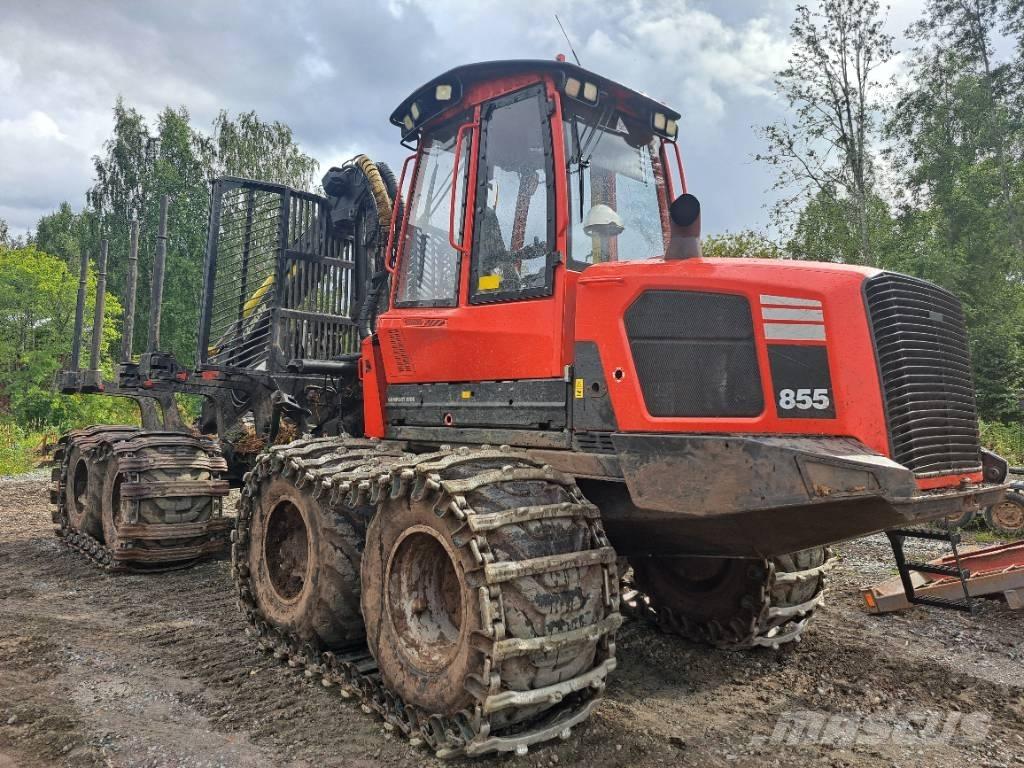 Komatsu 855 Forvarderi