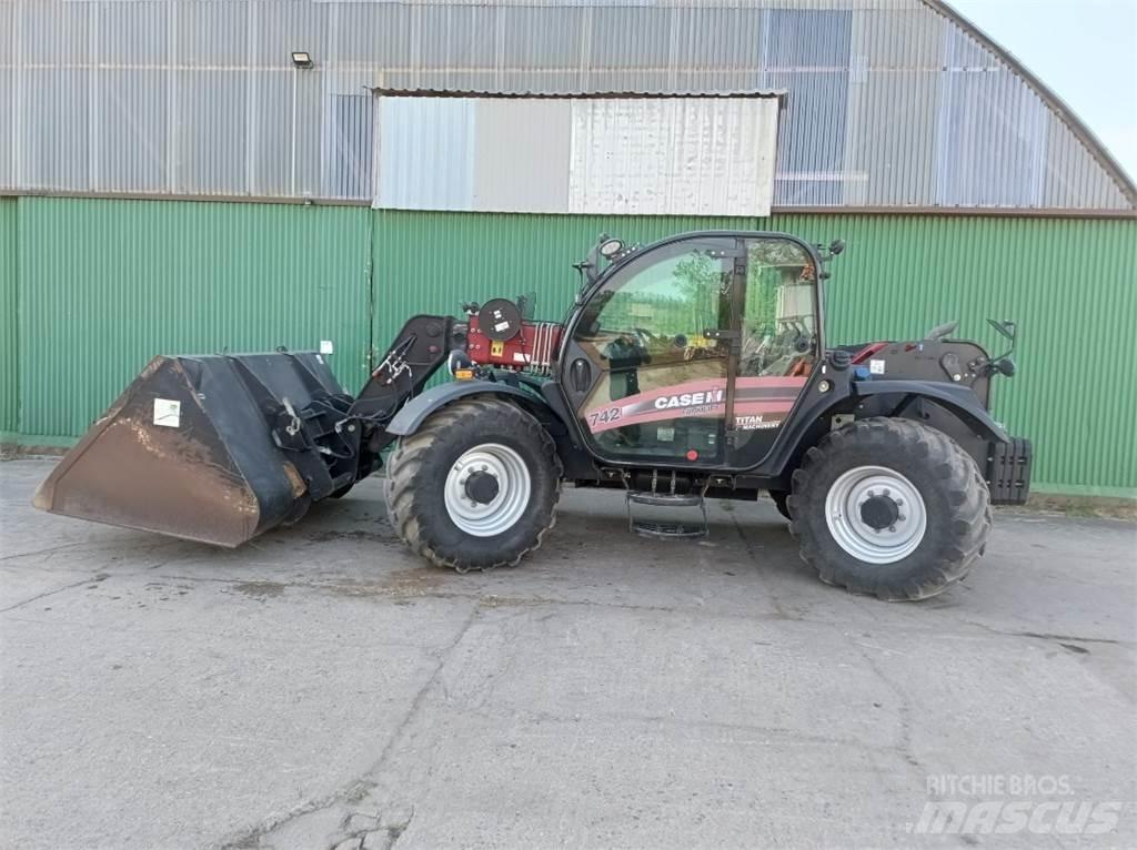 CASE 742 Farmlift Teleskopski viličari