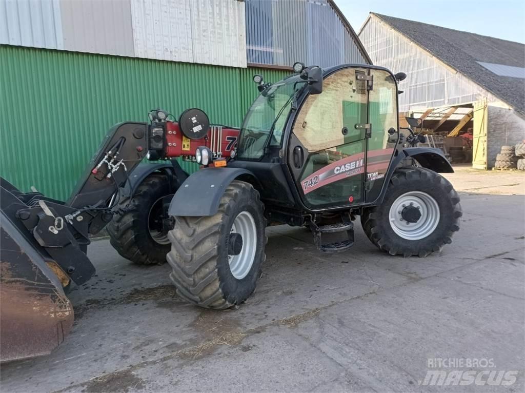 CASE 742 Farmlift Teleskopski viličari