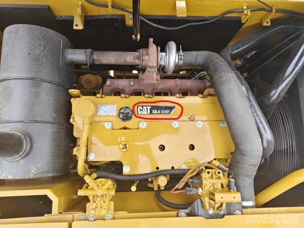 CAT 320 D Bageri gusjeničari