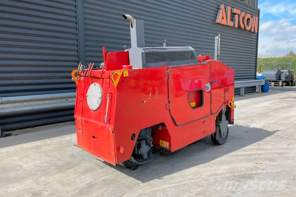 Wirtgen W 350 Asfaltne hladne glodalice