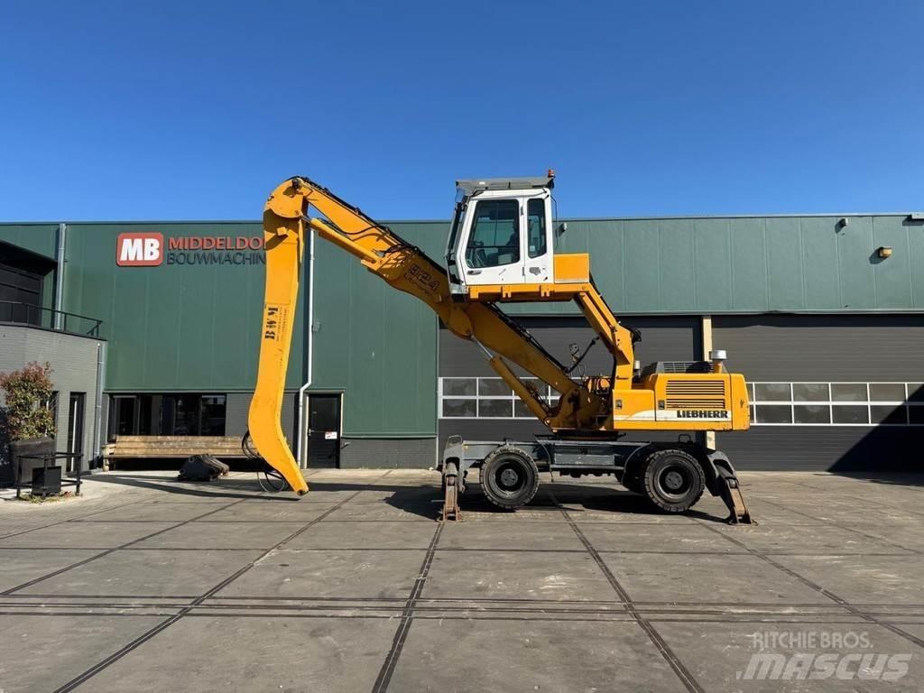 Liebherr A 924 B Bageri za manipuliranje materijalom / otpadom