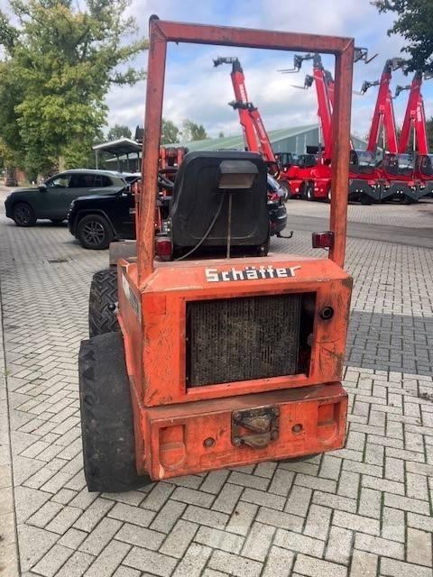 Schäffer 326 Mini utovarivači