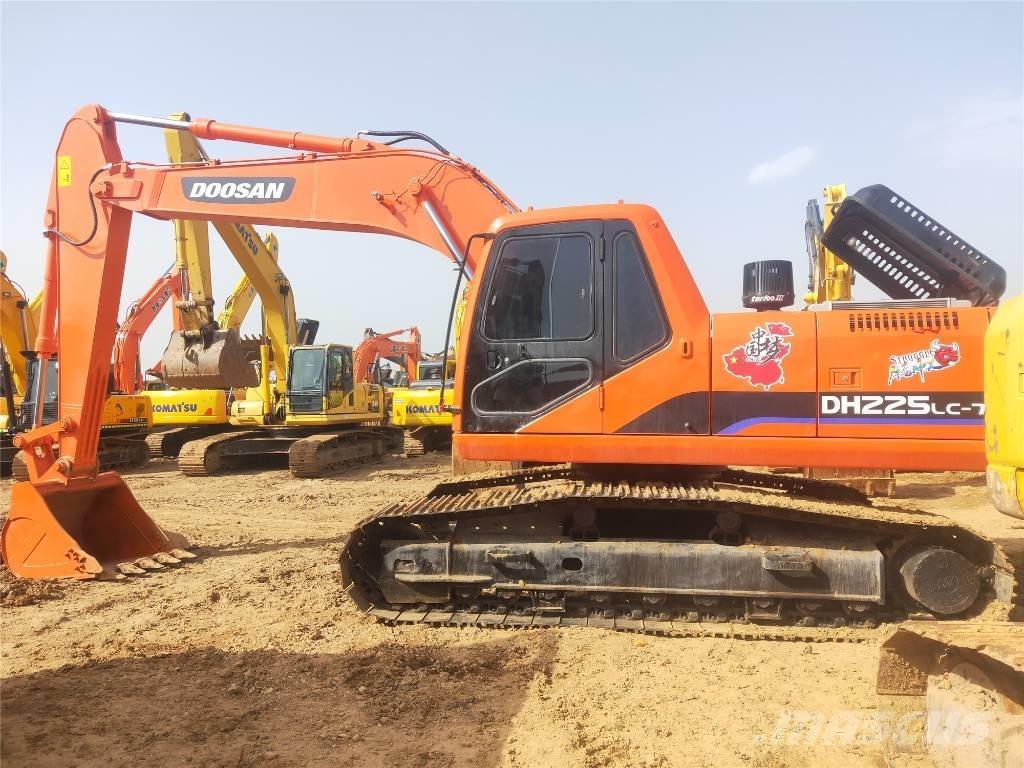 Doosan DH225LC-7 Bageri gusjeničari