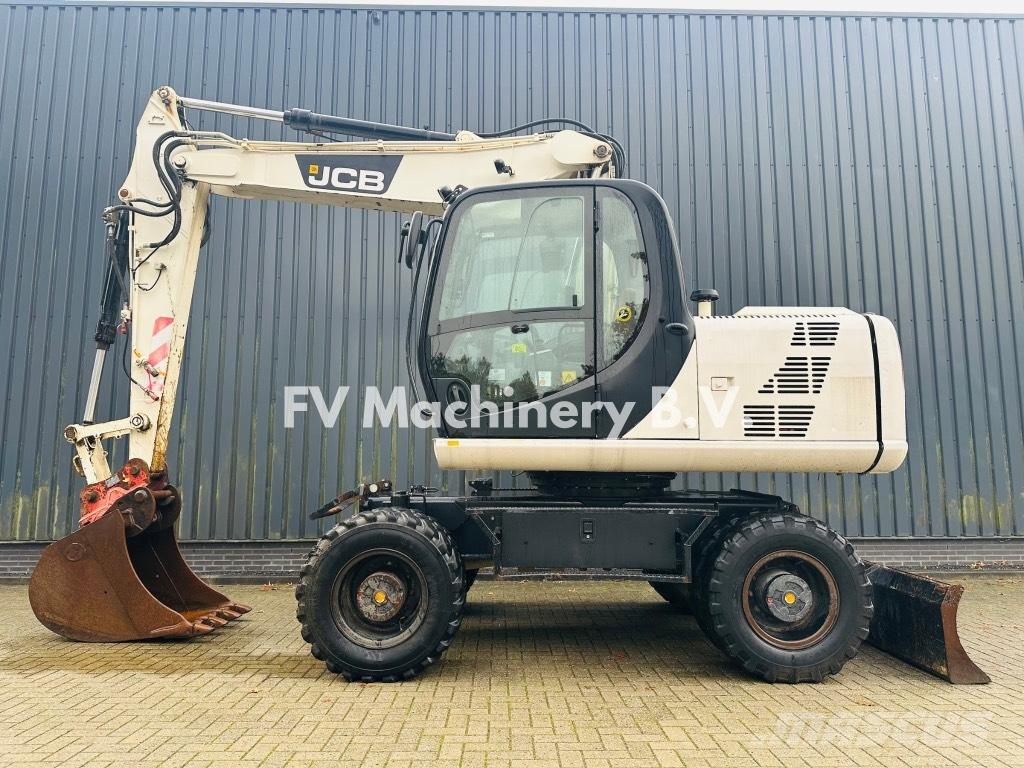 JCB JS 145 W Bageri na kotačima