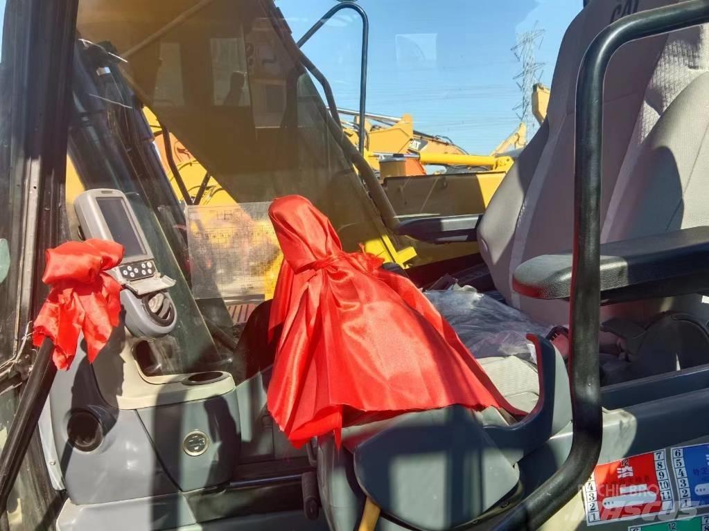 CAT 313D2GC Bageri gusjeničari