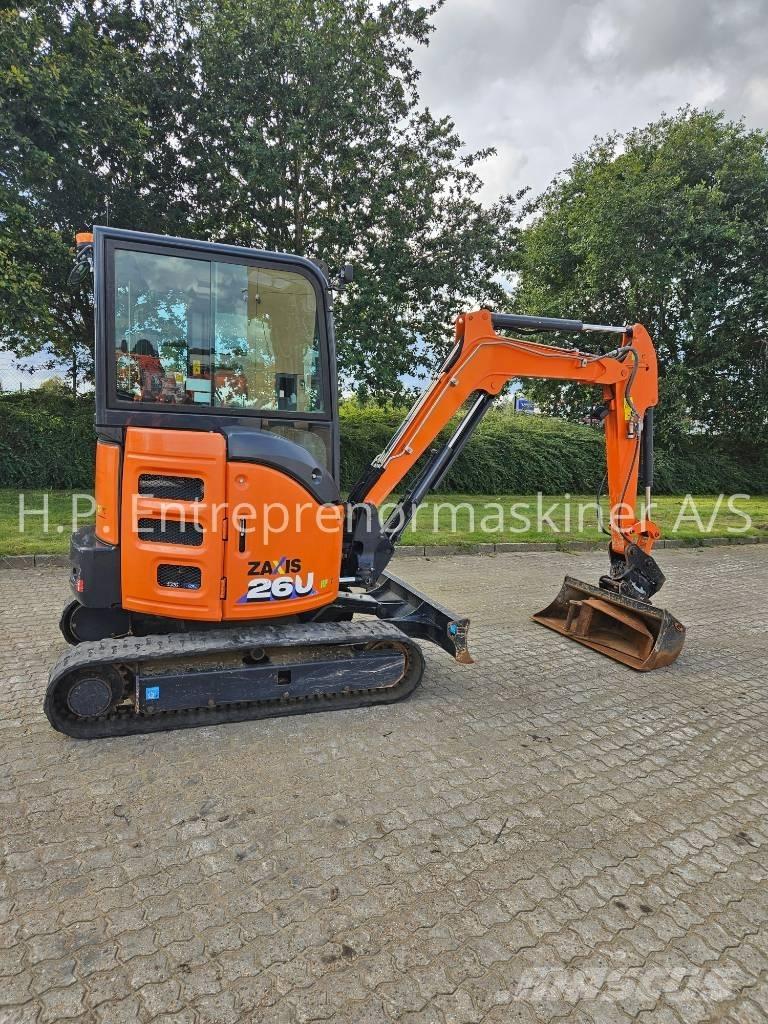 Hitachi ZX 26 U-6 CR Mini bageri <7t