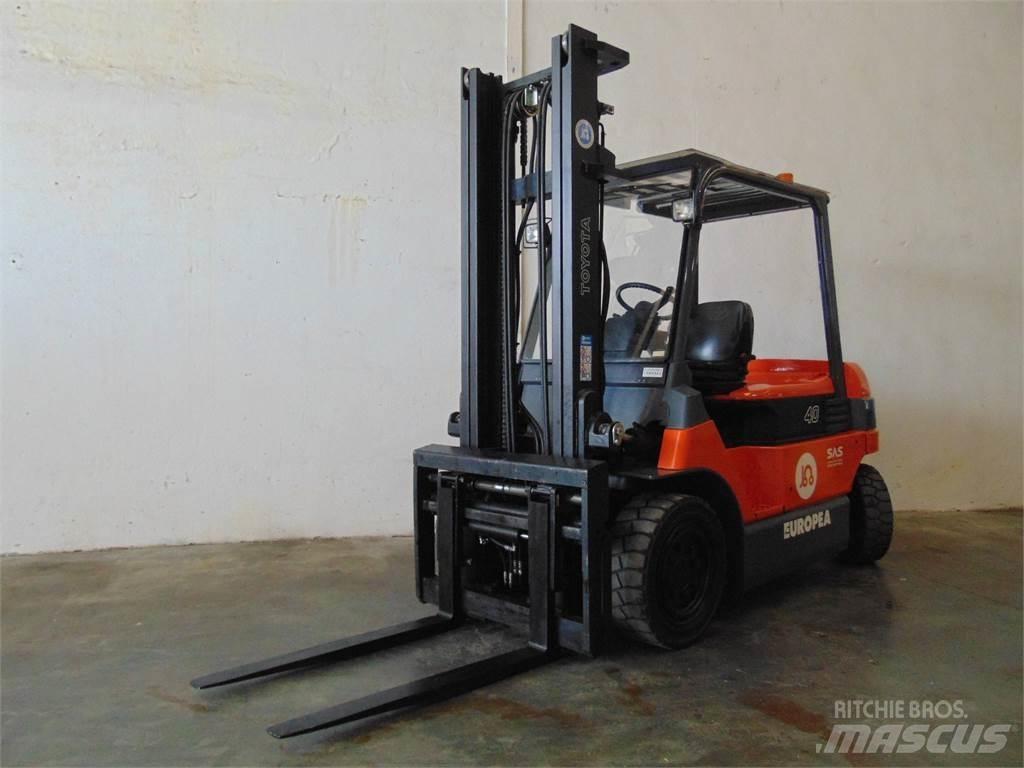 Toyota 7FBMF40 Električni viličari