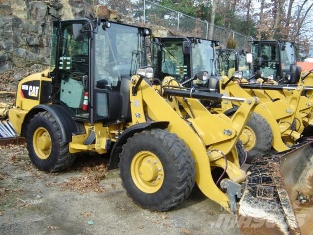 CAT 906 M Utovarivači na kotačima