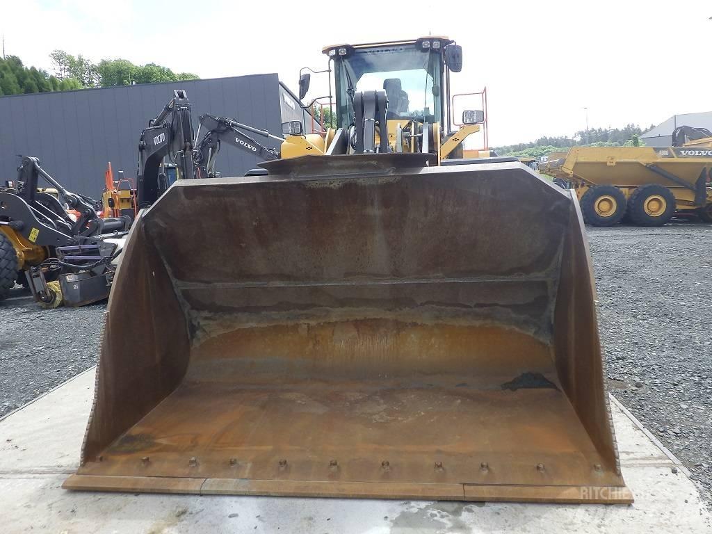 Volvo L 220 H Utovarivači na kotačima