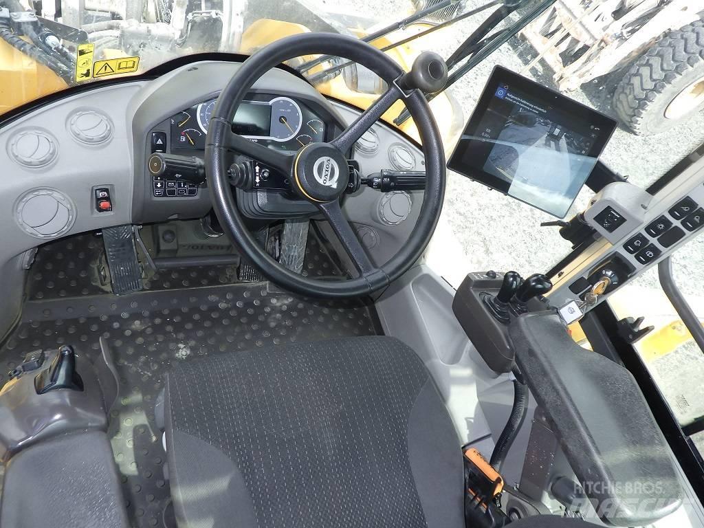 Volvo L 220 H Utovarivači na kotačima