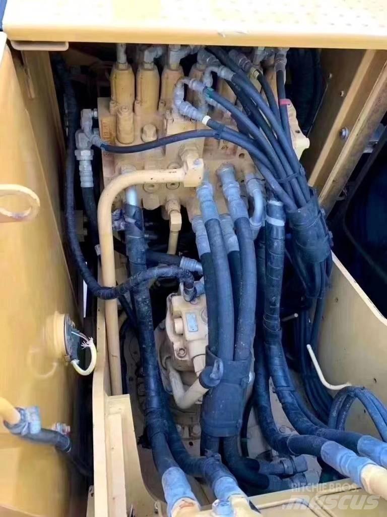 CAT 312 D Bageri gusjeničari