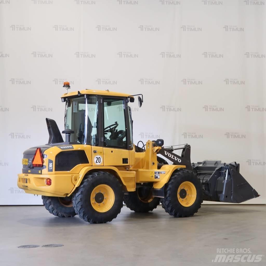 Volvo L30G Utovarivači na kotačima