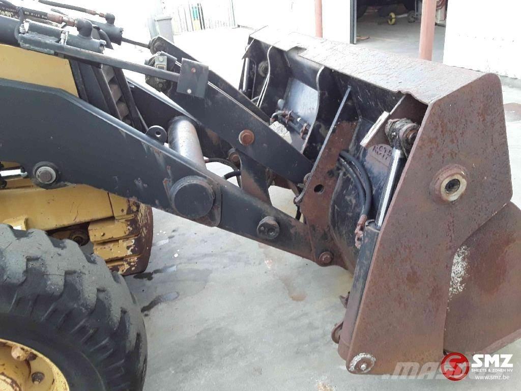 CAT 432 D Utovarni rovokopači