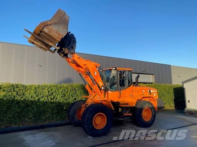 Doosan DL 200 Utovarivači na kotačima