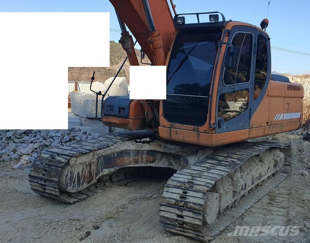 Doosan DX 220 LCA Bageri gusjeničari
