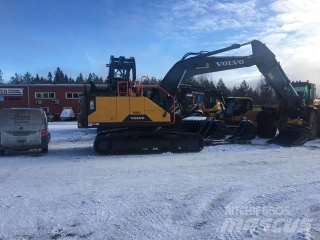 Volvo EC250EL Bageri gusjeničari