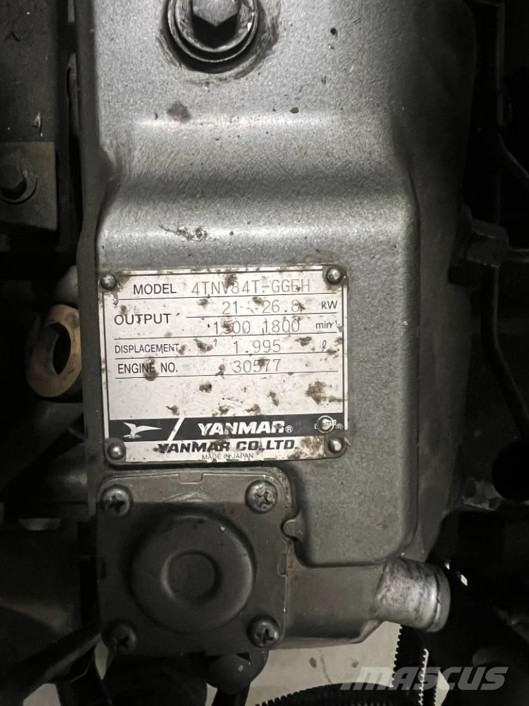 Yanmar 4TNV84T-GGEH Mini bageri <7t