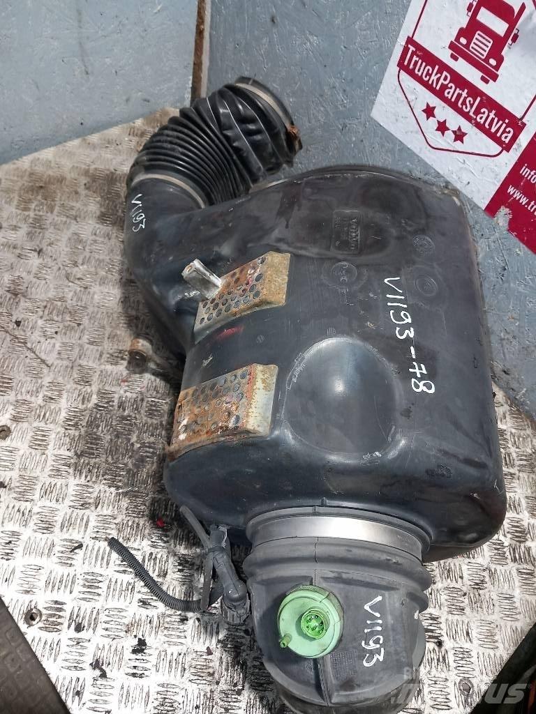 Volvo FH 12     3979505 Kabine i unutrašnjost