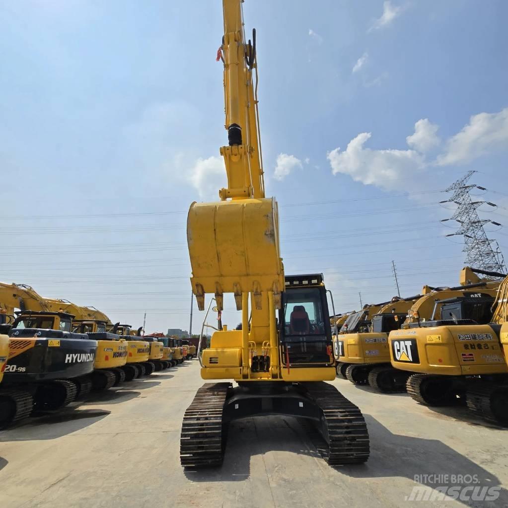Komatsu PC 200-8 Bageri gusjeničari