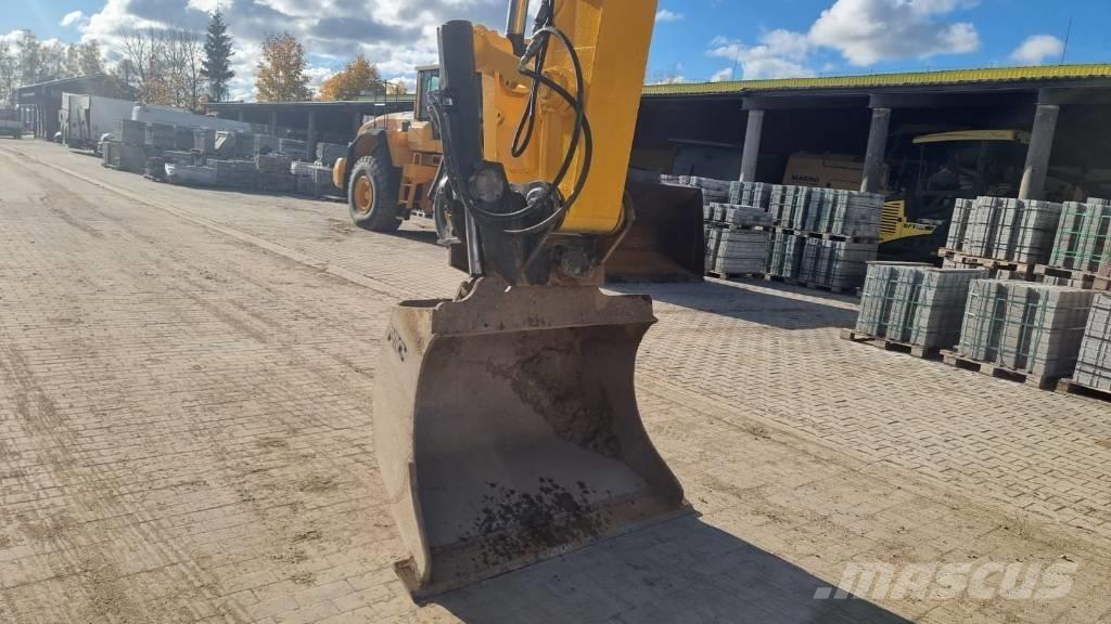 JCB JS 220 LC Bageri gusjeničari