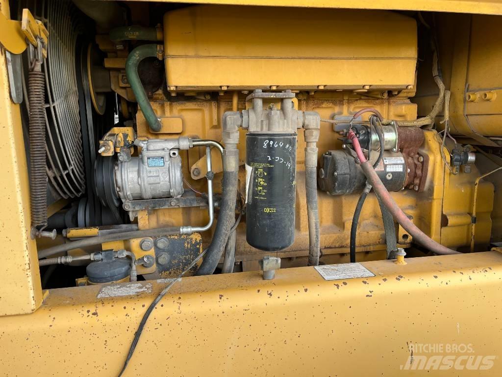John Deere 770 BH Grejderi