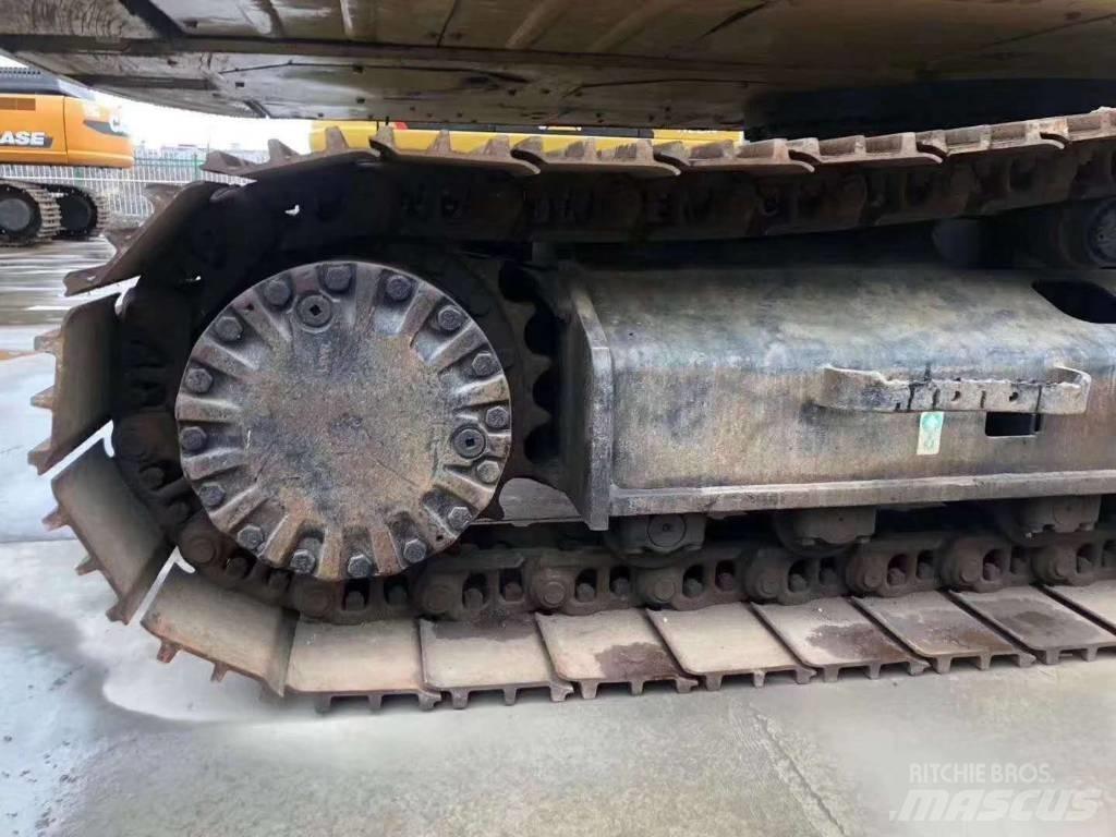 CAT 323 D Bageri gusjeničari