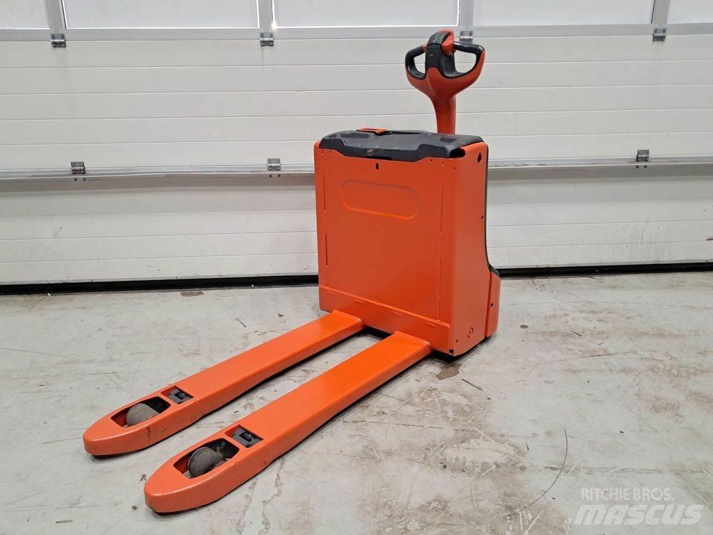 Linde T16 Nisko podizni električni viličar