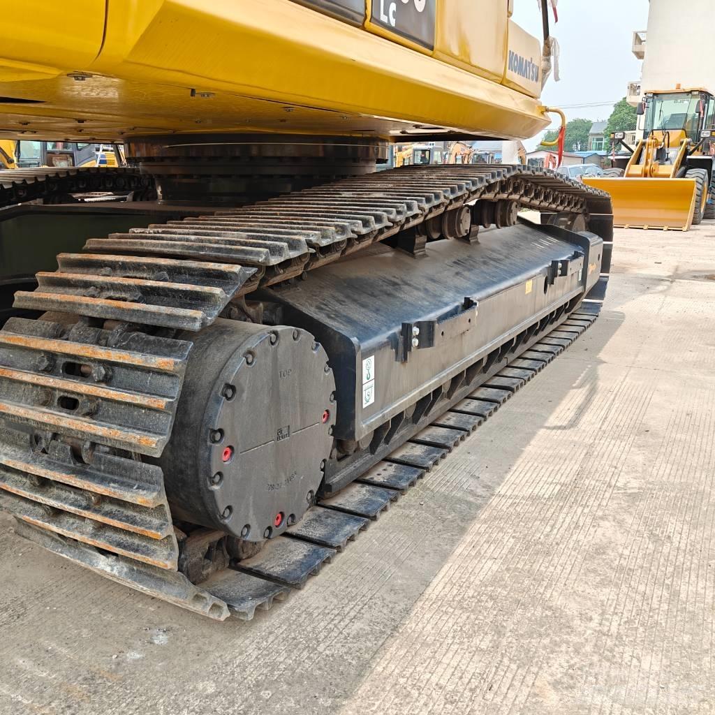 Komatsu 400-8 Bageri gusjeničari