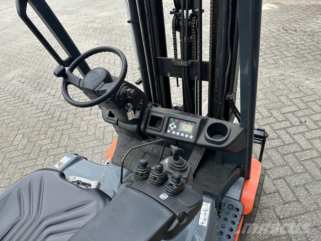 Toyota 8 FBE 20 T Električni viličari