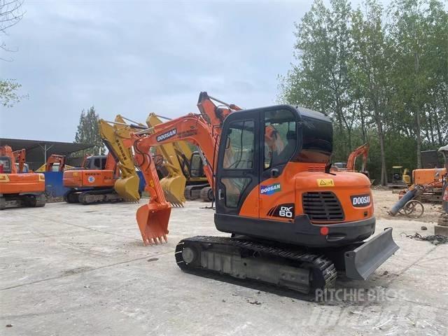 Doosan DX60 Mini bageri <7t