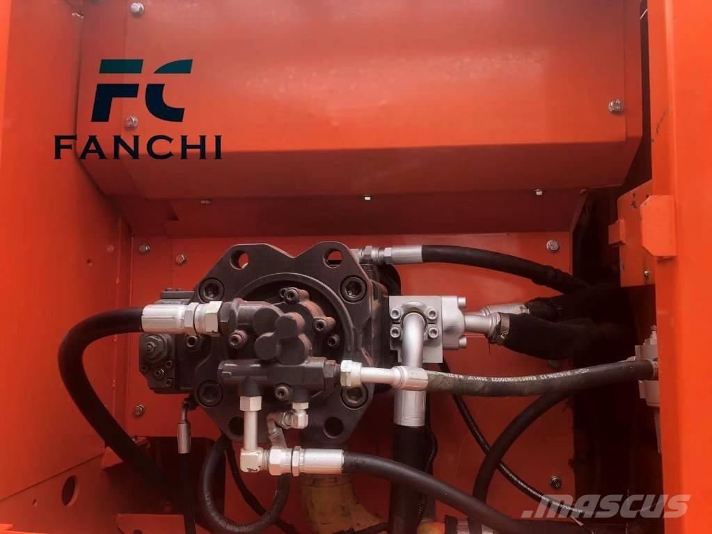 Doosan DX 225 LC Bageri gusjeničari