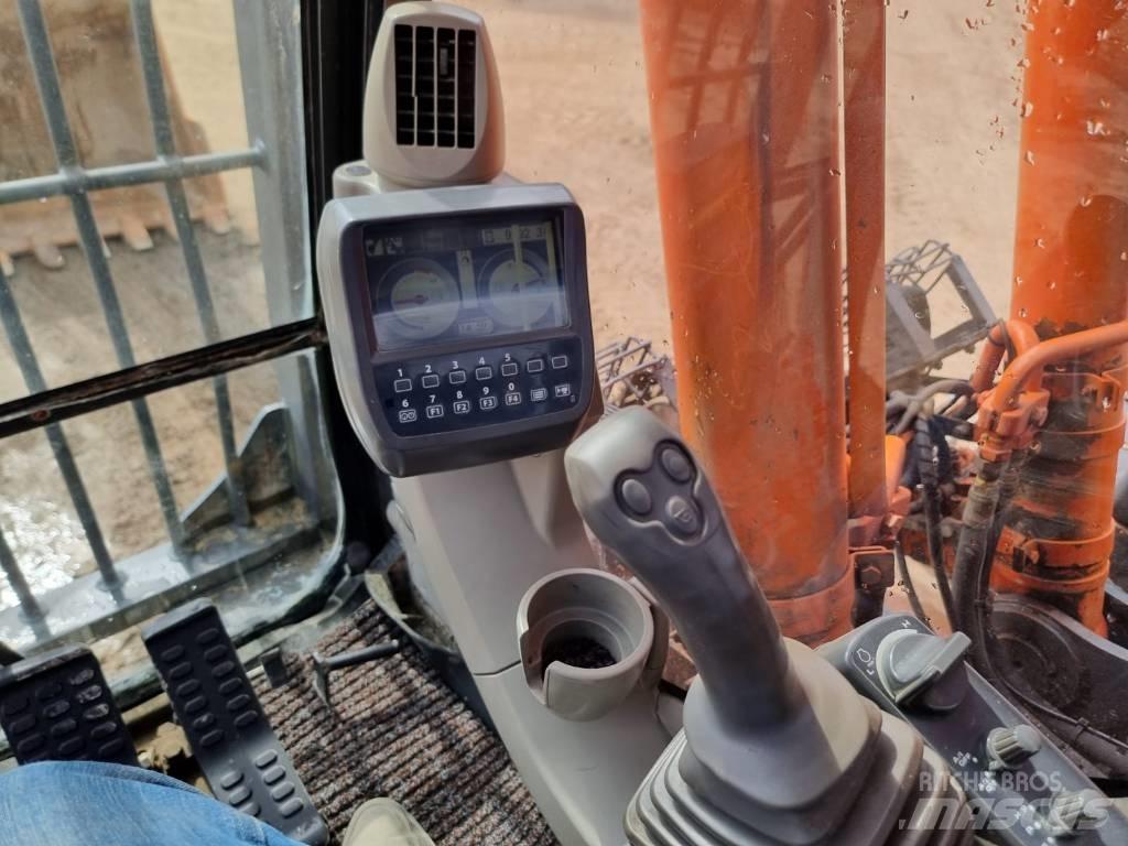 Hitachi ZX 250 LC-3 Bageri gusjeničari