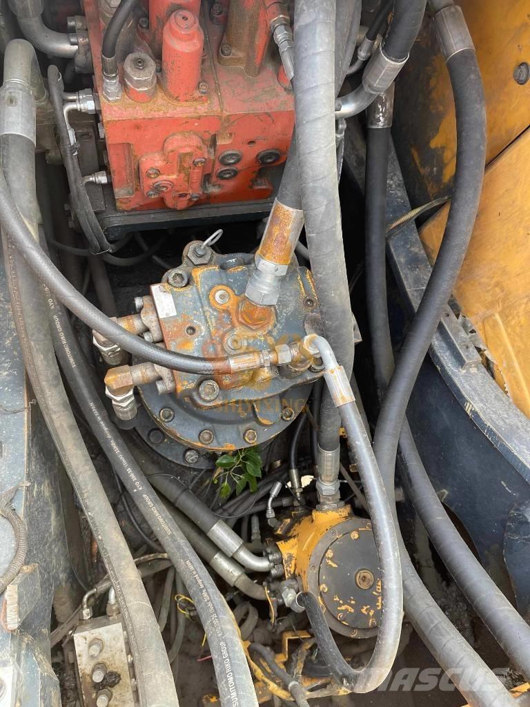 Hyundai 210W-9 Bageri na kotačima