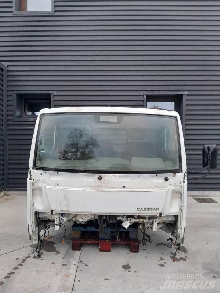 Nissan Cabstar Kabine i unutrašnjost