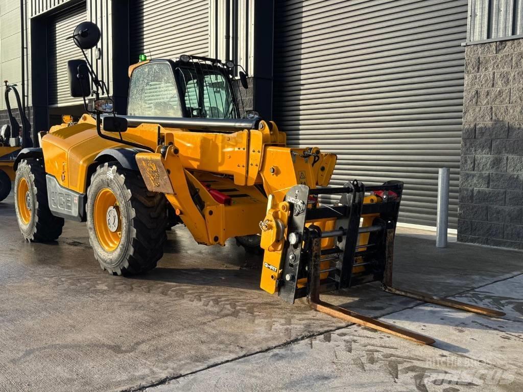 JCB 540-140 Teleskopski viličari
