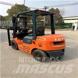 Toyota 02-7 FD F 30 Dizelski viličari