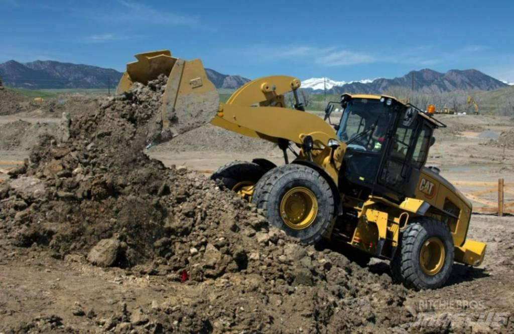 CAT 938 UTHYRES Utovarivači na kotačima