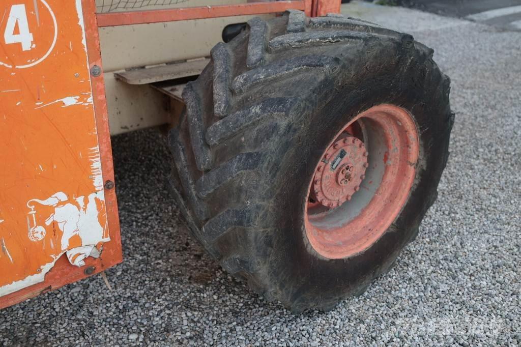 JLG 40RTS Škaraste platforme