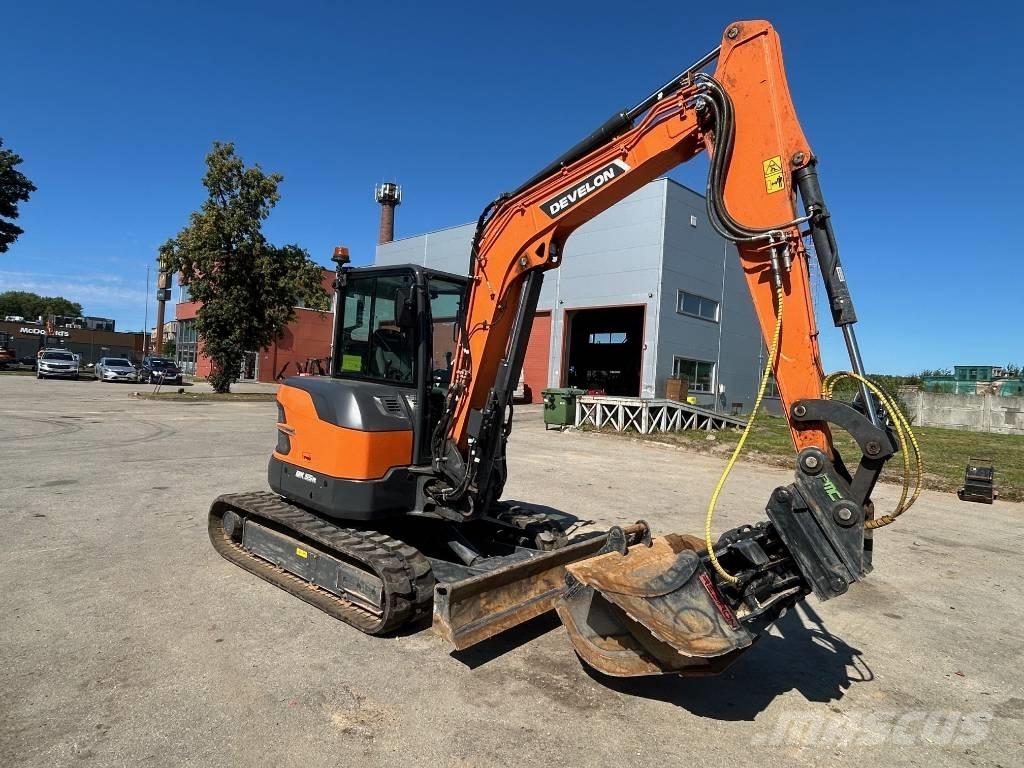 Develon DX 55 R-7 Mini bageri <7t