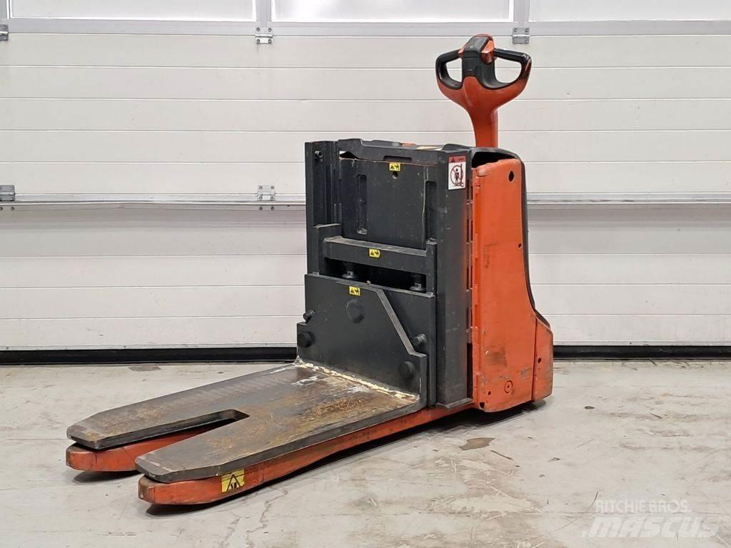 Linde T16X Nisko podizni električni viličar
