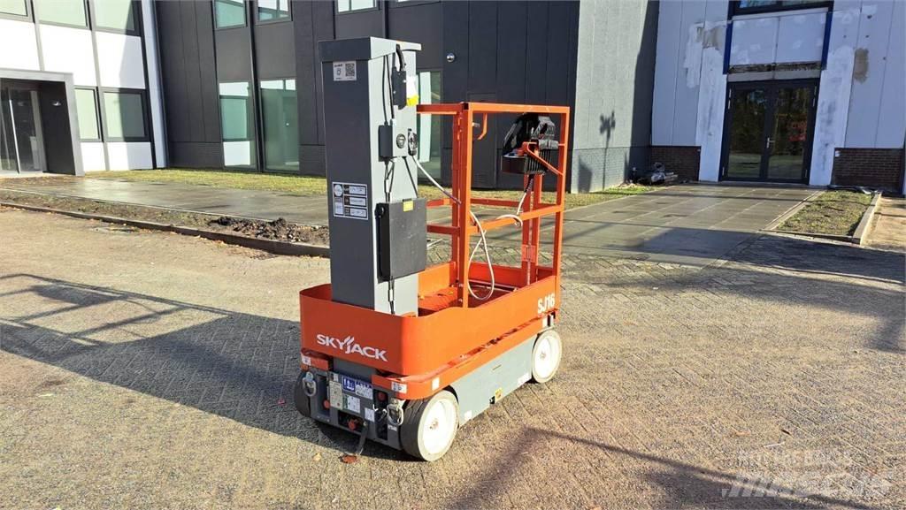 SkyJack SJ16 Ostali kranovi i platforme