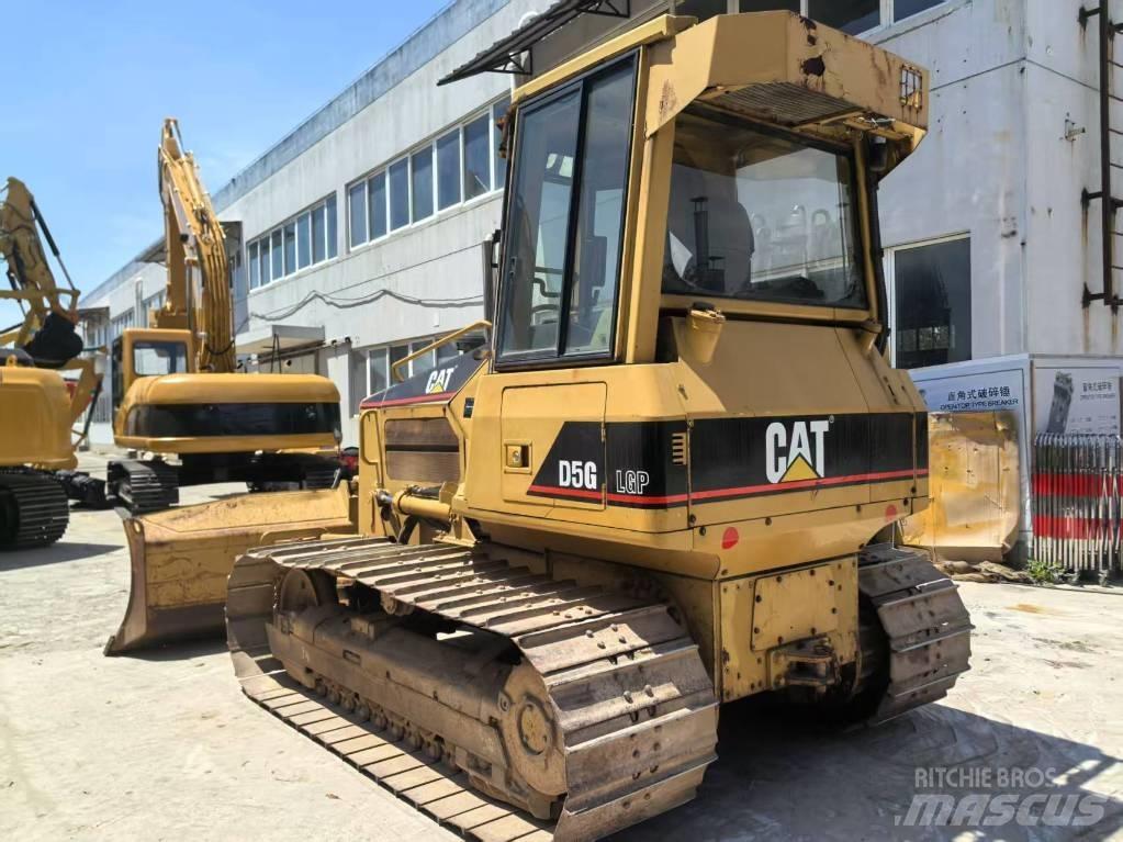 CAT D 5 G LGP Buldožeri gusjeničari